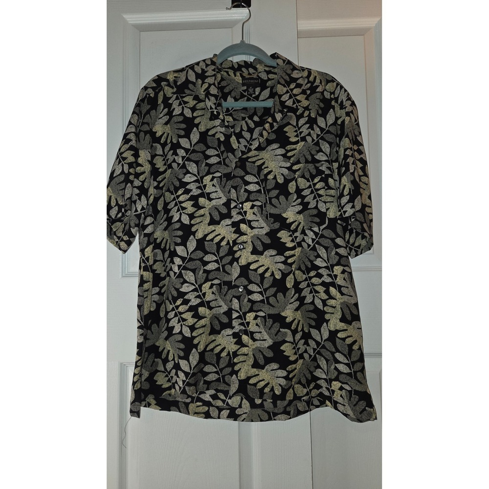 Reunion Menswear 100% Silk Tropical Leaf Print Short Sleeve Button Down Shirt M